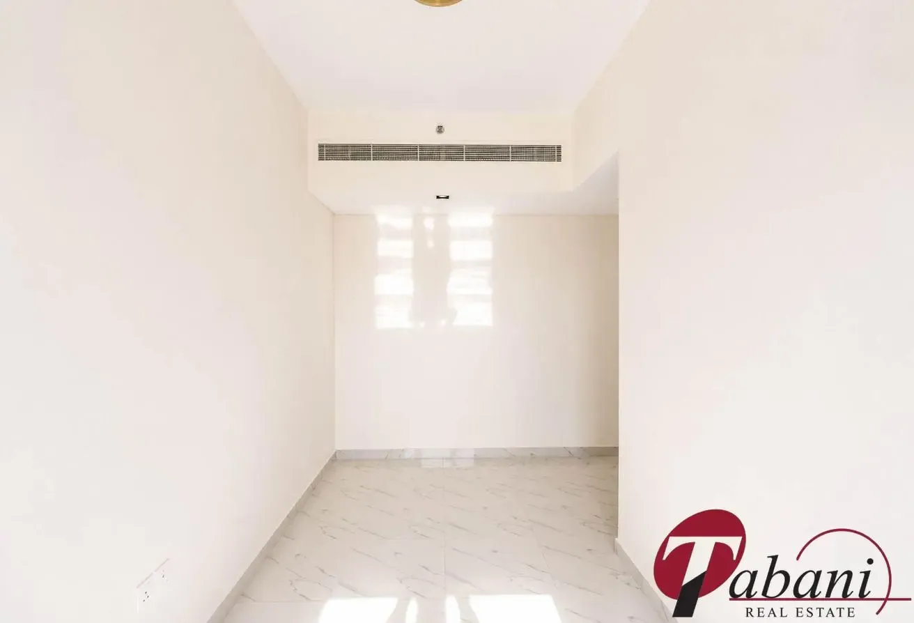 Brand New| 2BR with study room| Vacant
