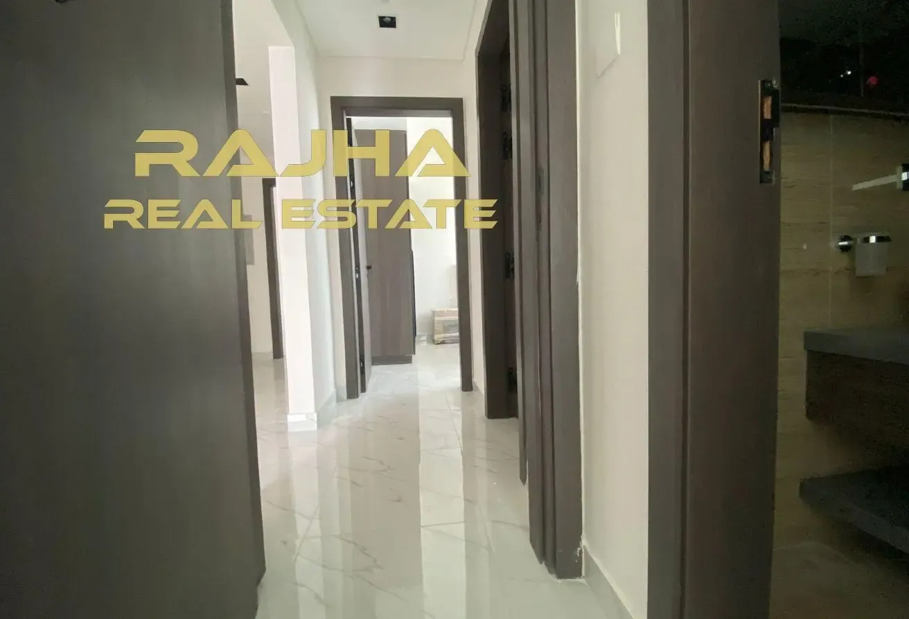 Brand New 2 Bed + Study | Vacant | Furnished