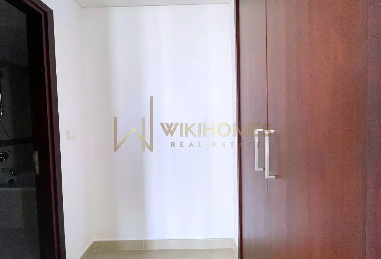 Iconic Burj View | Premium Quality | Great Deal
