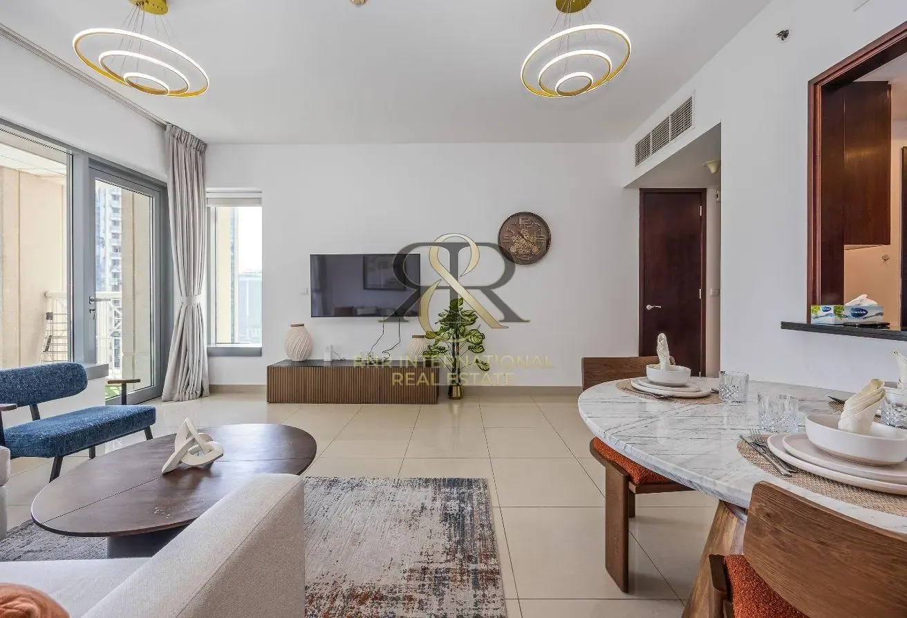 Elegantly Furnished I Bright Spacious l Rented