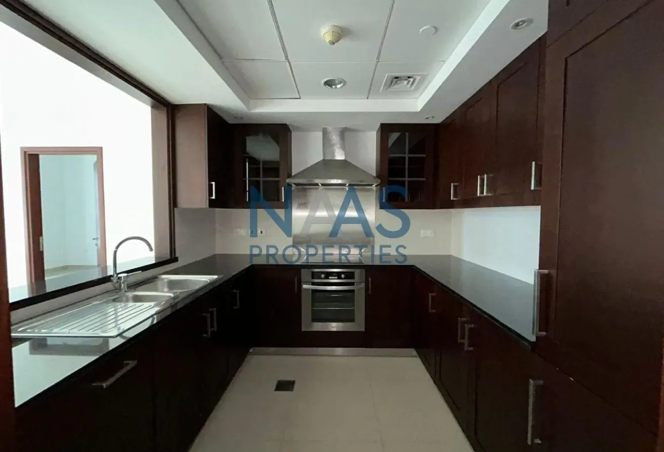 Downtown Area | Elegant 1 Bedroom | Great View