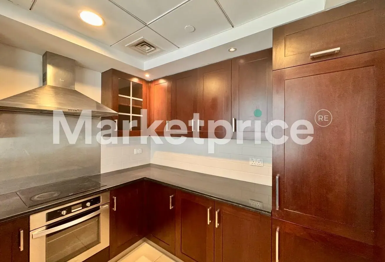 Vacant Corner 1 Bed Apt | Pool View 29 Boulevard 2