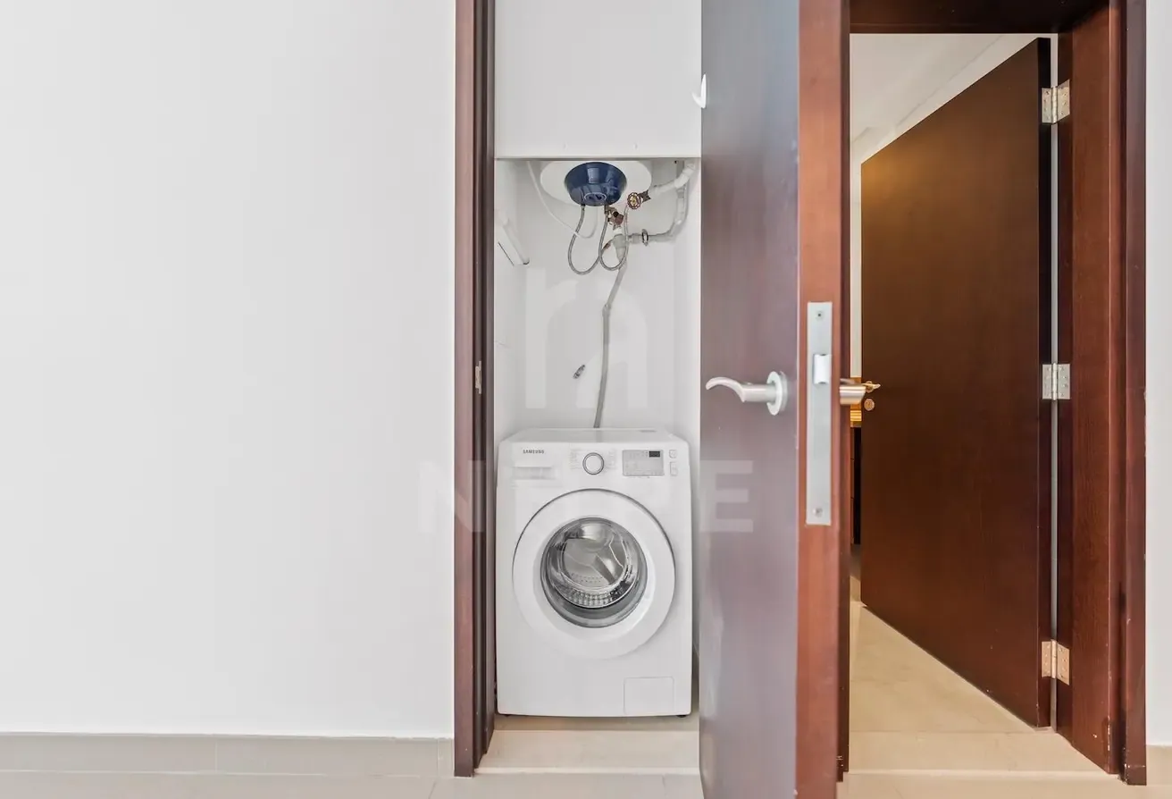 Fitted Kitchen | Exclusive | Partial Fountain