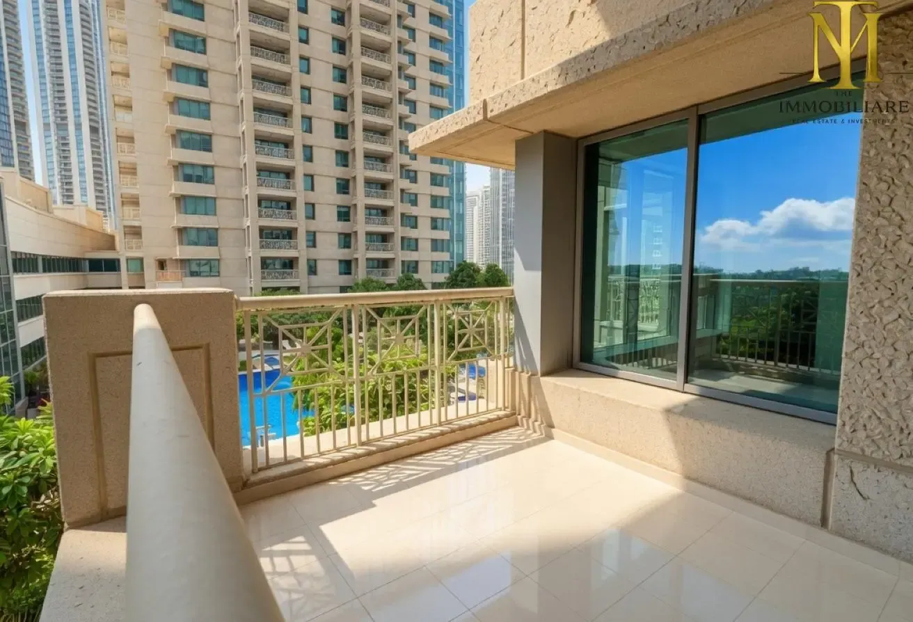 Corner apartment | 1 Bedroom | Pool View