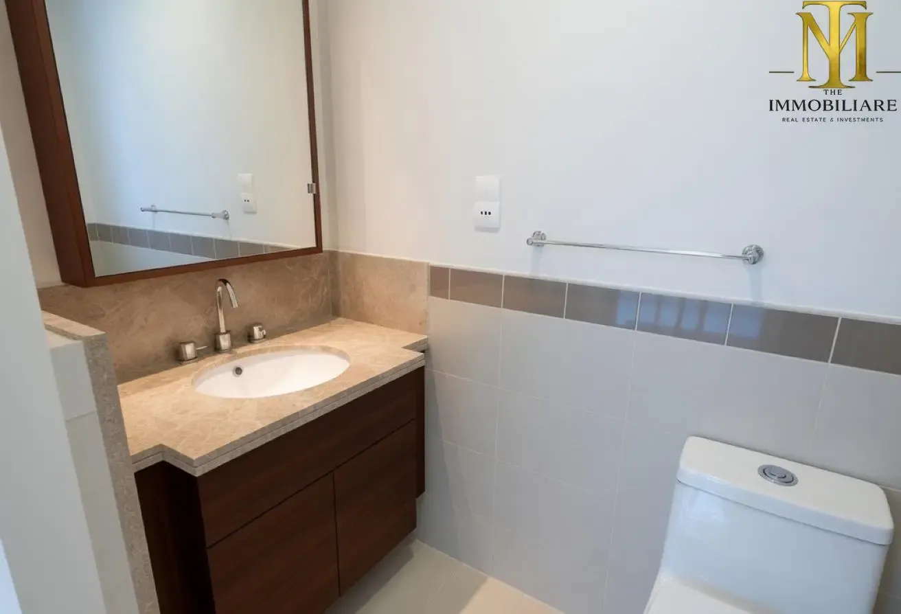 Corner apartment | 1 Bedroom | Pool View