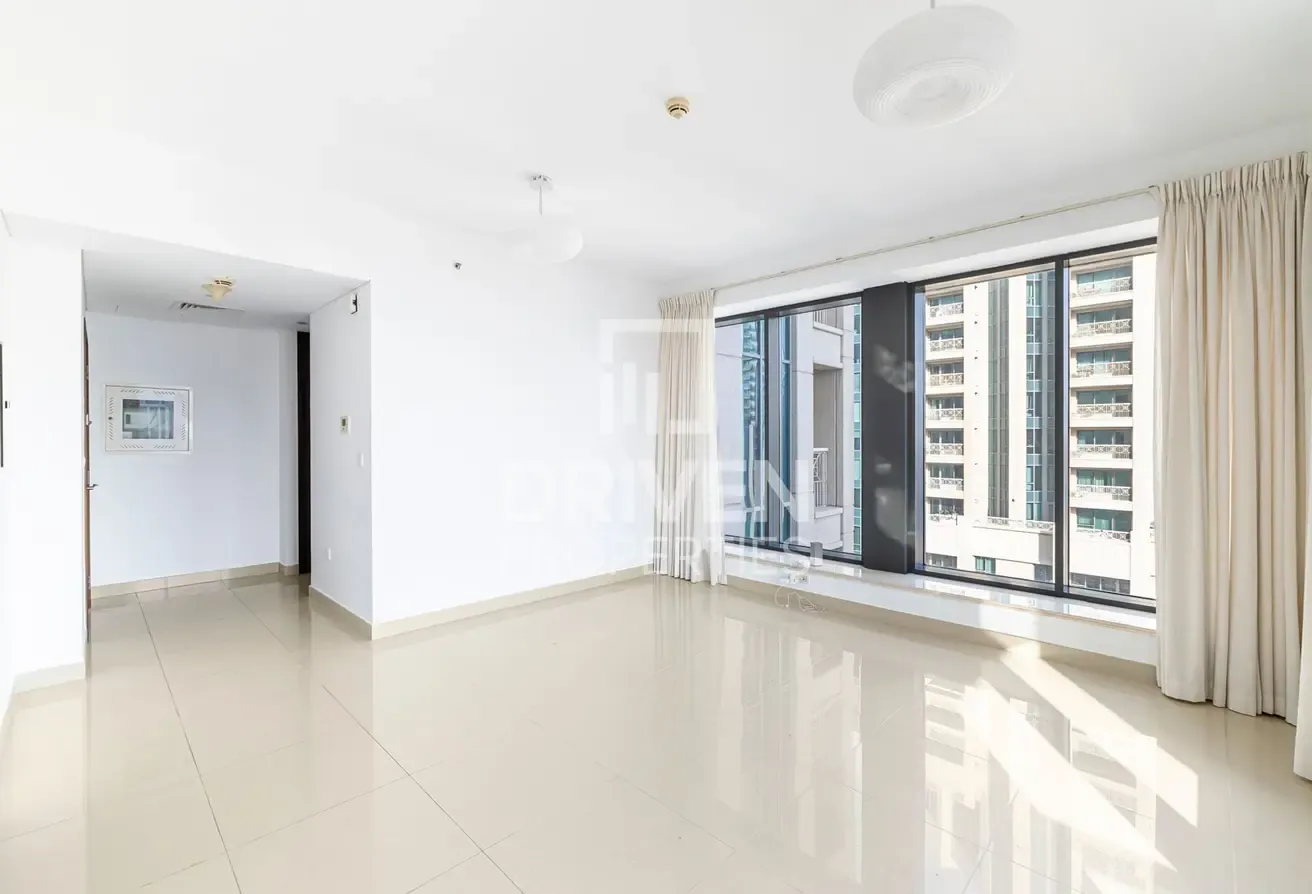 High Floor | Spacious Layout | Fountain View