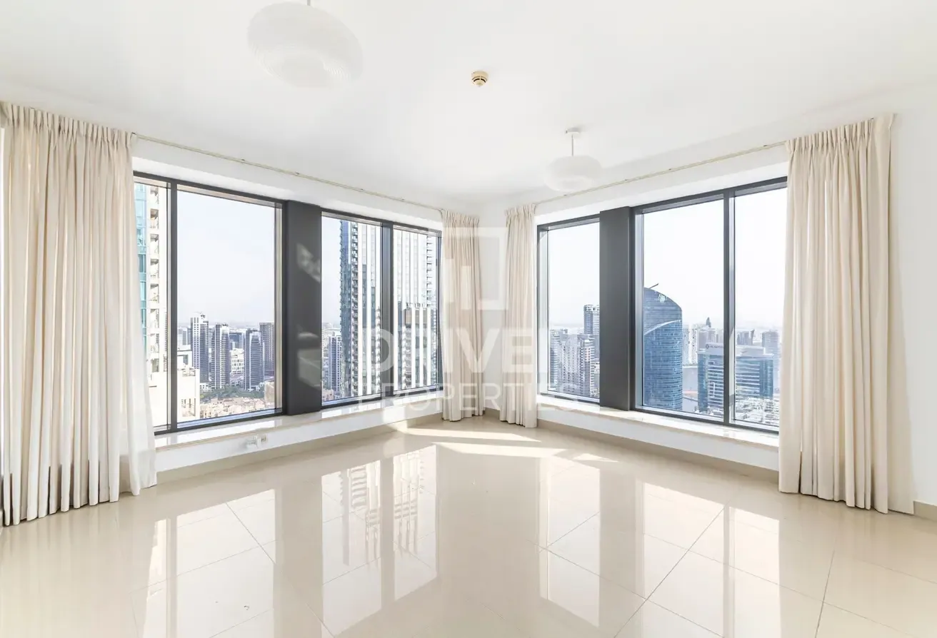High Floor | Spacious Layout | Fountain View