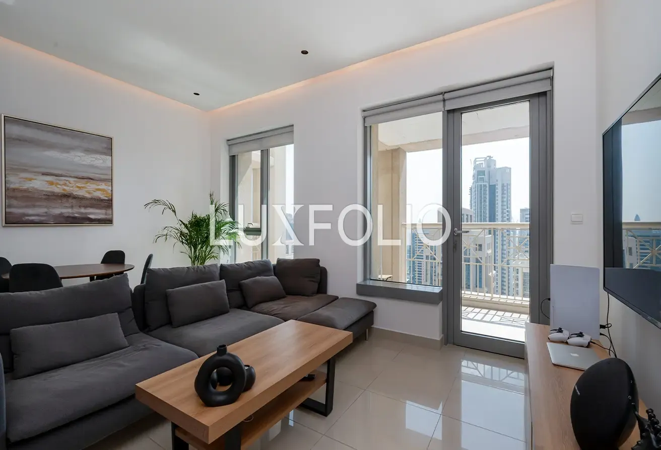 Rented | Boulevard view | Bright Unit