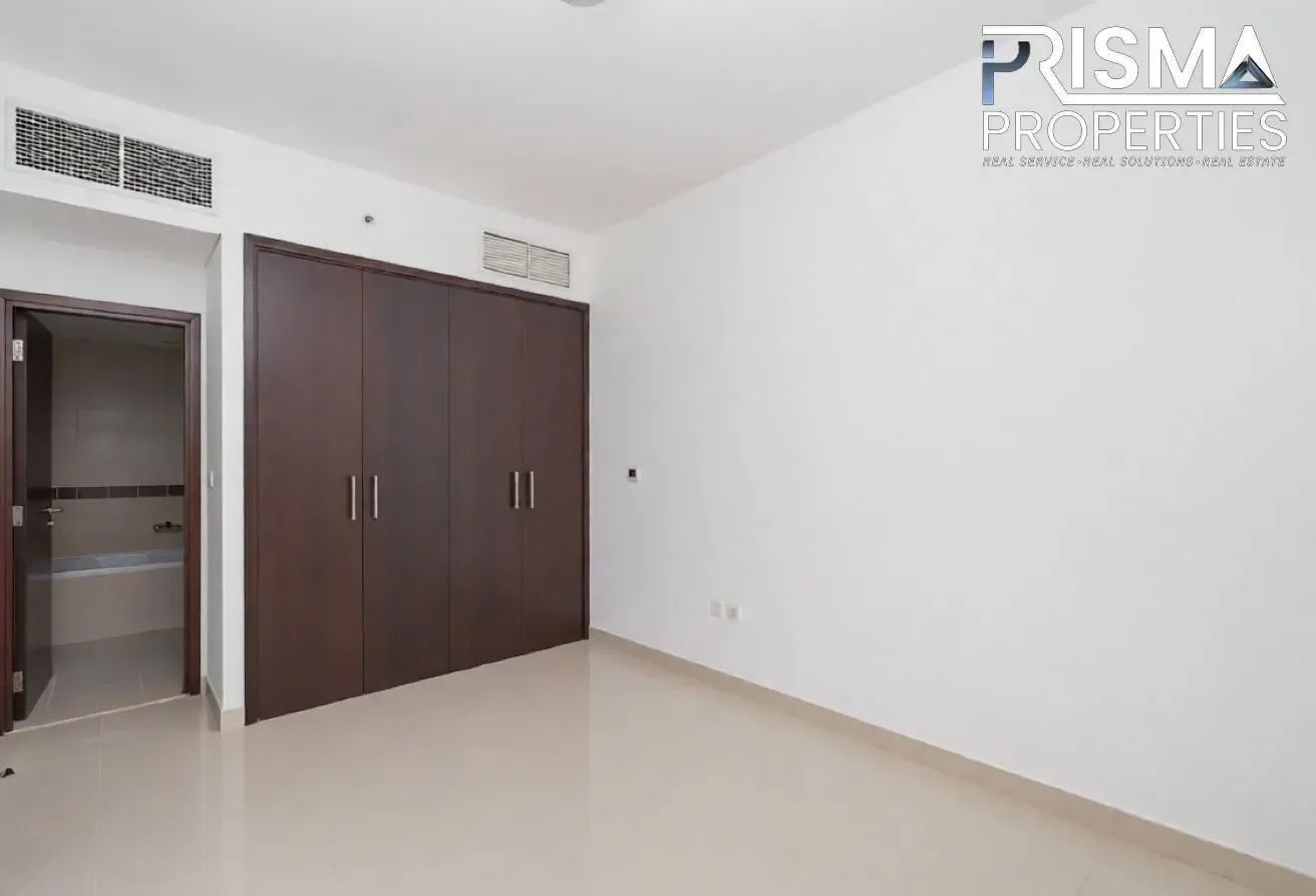 Spacious 1BR | Tenanted Investment | High Floor