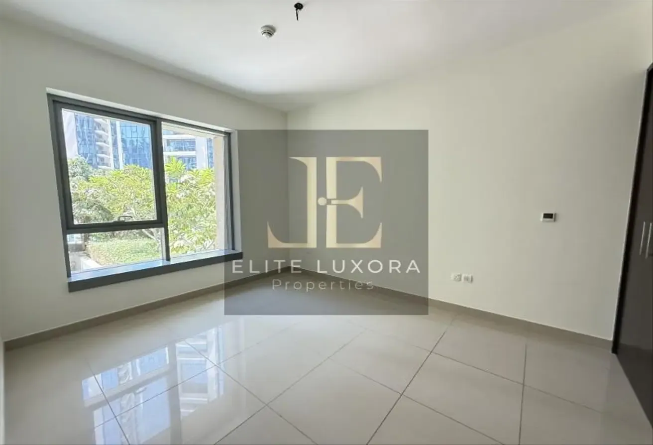Spacious with Large Balcony|Prime DowntownLocation