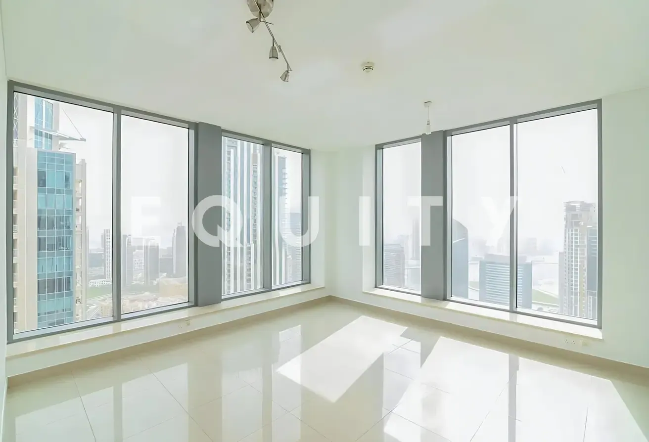 Spacious Apartment | Fountain View | 2 Balcony
