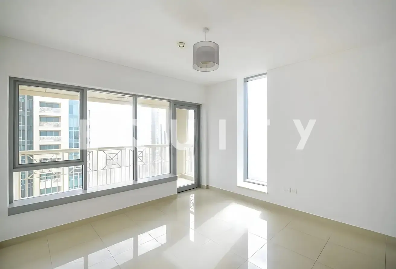 Spacious Apartment | Fountain View | 2 Balcony