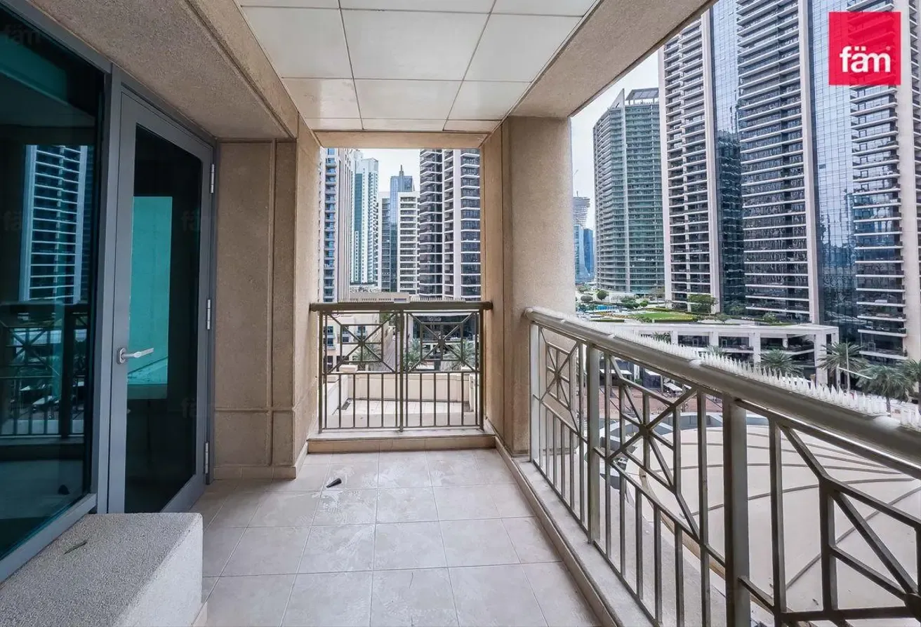 Upgraded & Furnished | Vacant | Boulevard View.