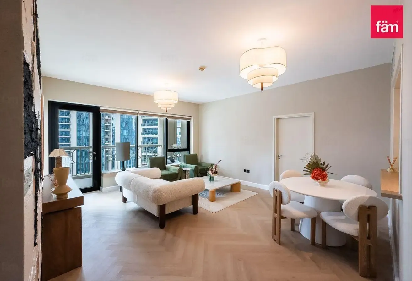 Upgraded & Furnished | Vacant | Boulevard View.