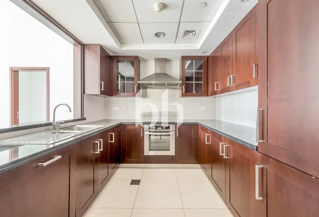 Spacious | Central location | Investors deal
