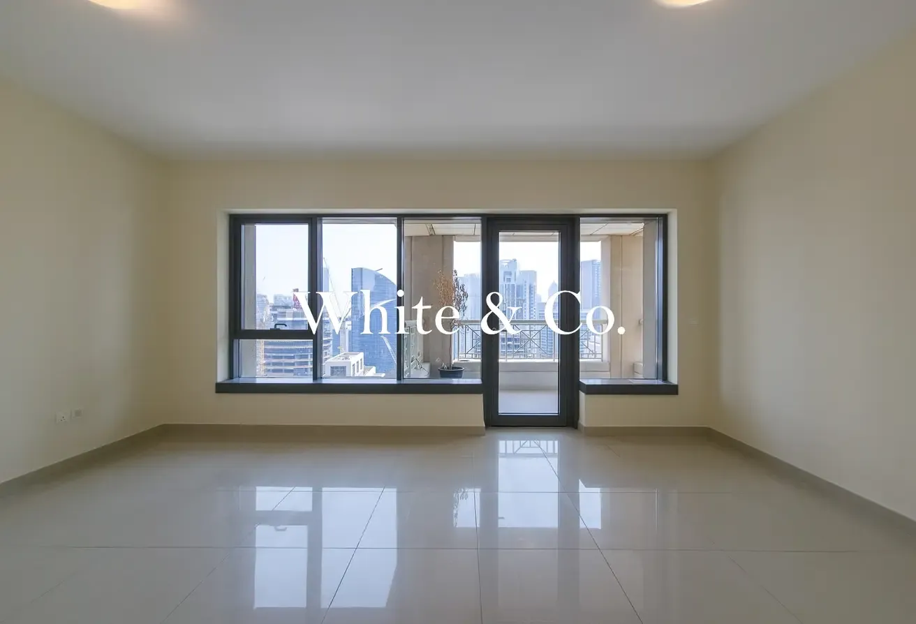 High Floor | Prime Location | 1 Bedroom