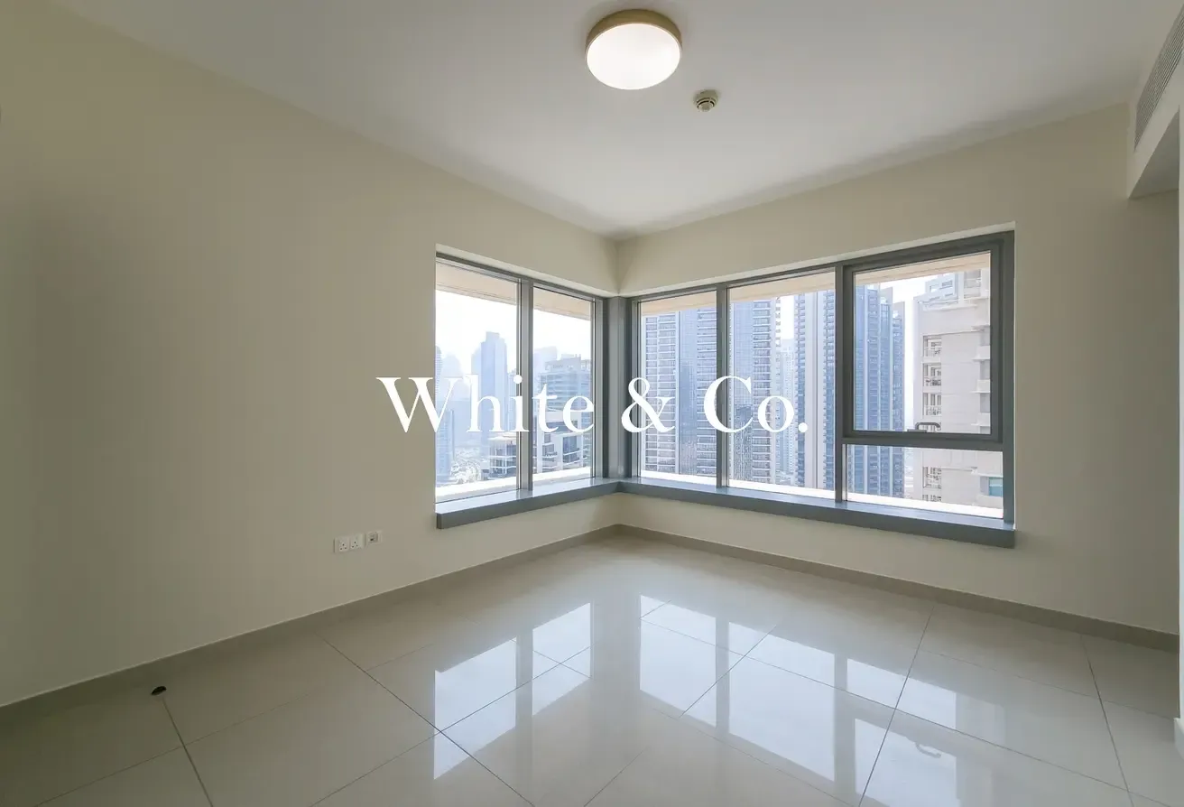 High Floor | Prime Location | 1 Bedroom