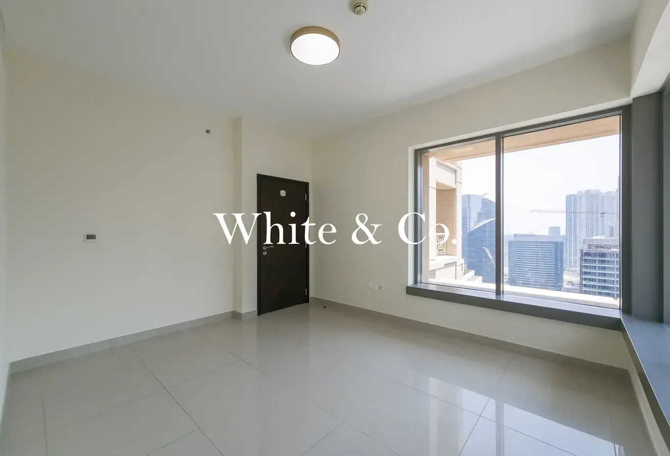 High Floor | Prime Location | 1 Bedroom