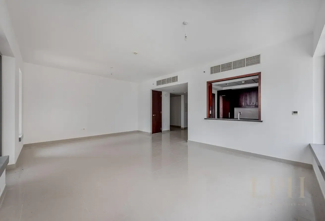 Mid-Floor | Partial Fountain View | Investor Deal