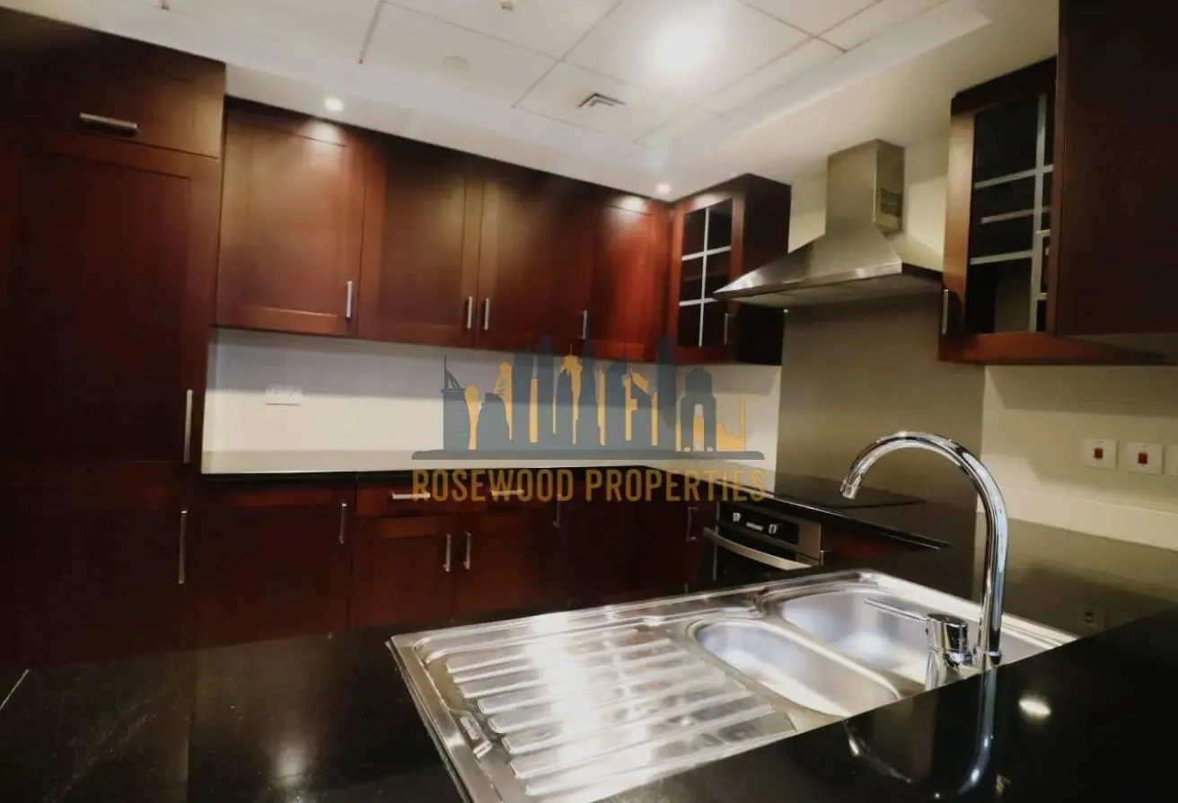 Pool & Burj Khalifa View | 1 bed | Well-Maintained