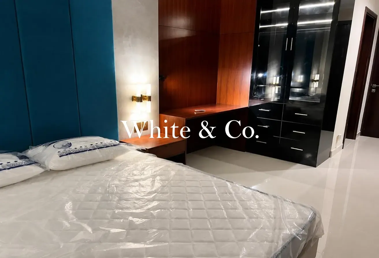Studio | Strong ROI | Modern Finishing