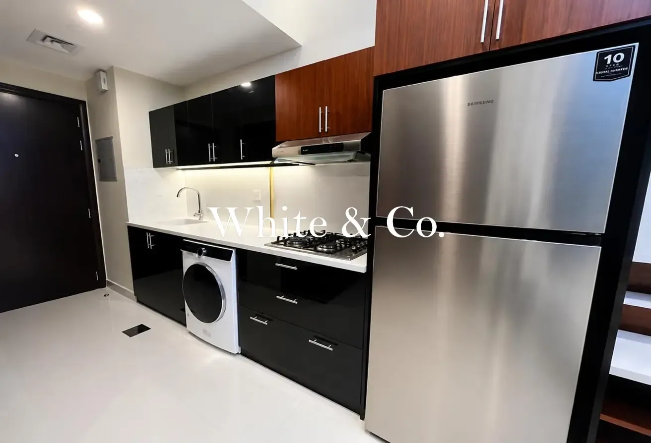 Studio | Strong ROI | Modern Finishing