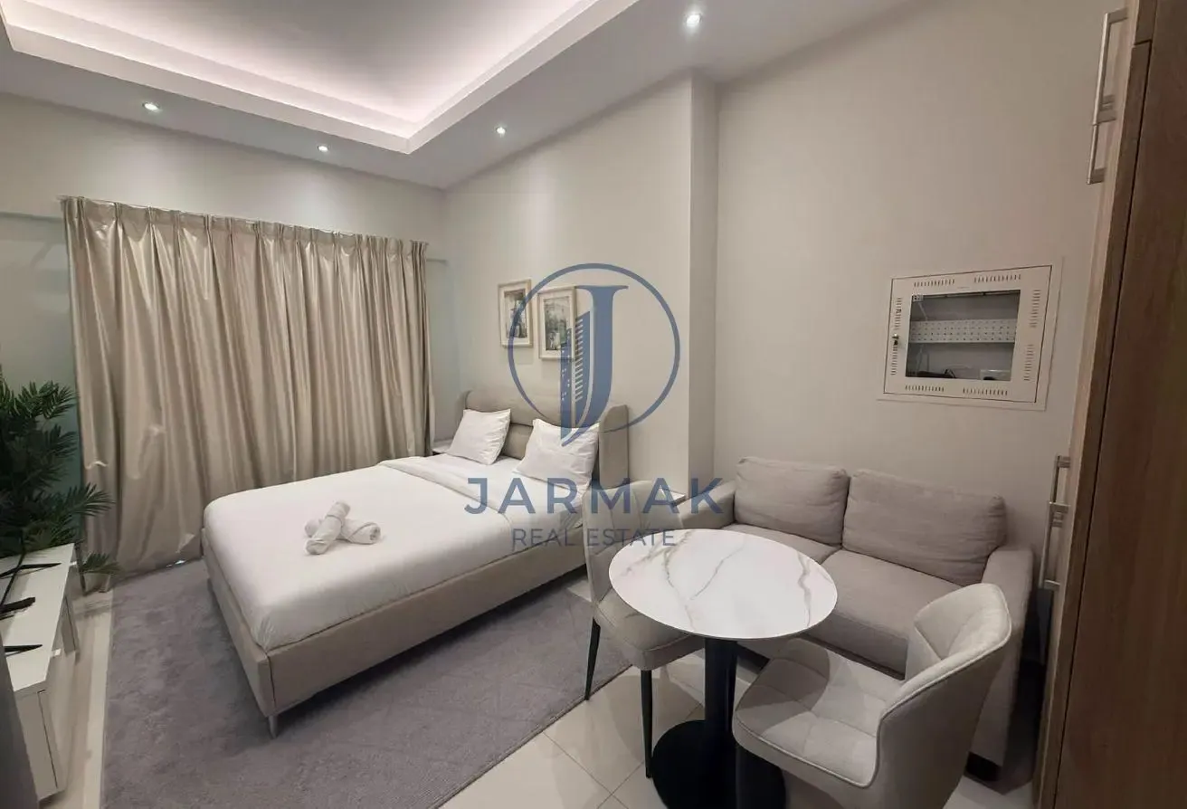 SPACIOUSE | READY TO MOVE | PRIME LOCATION