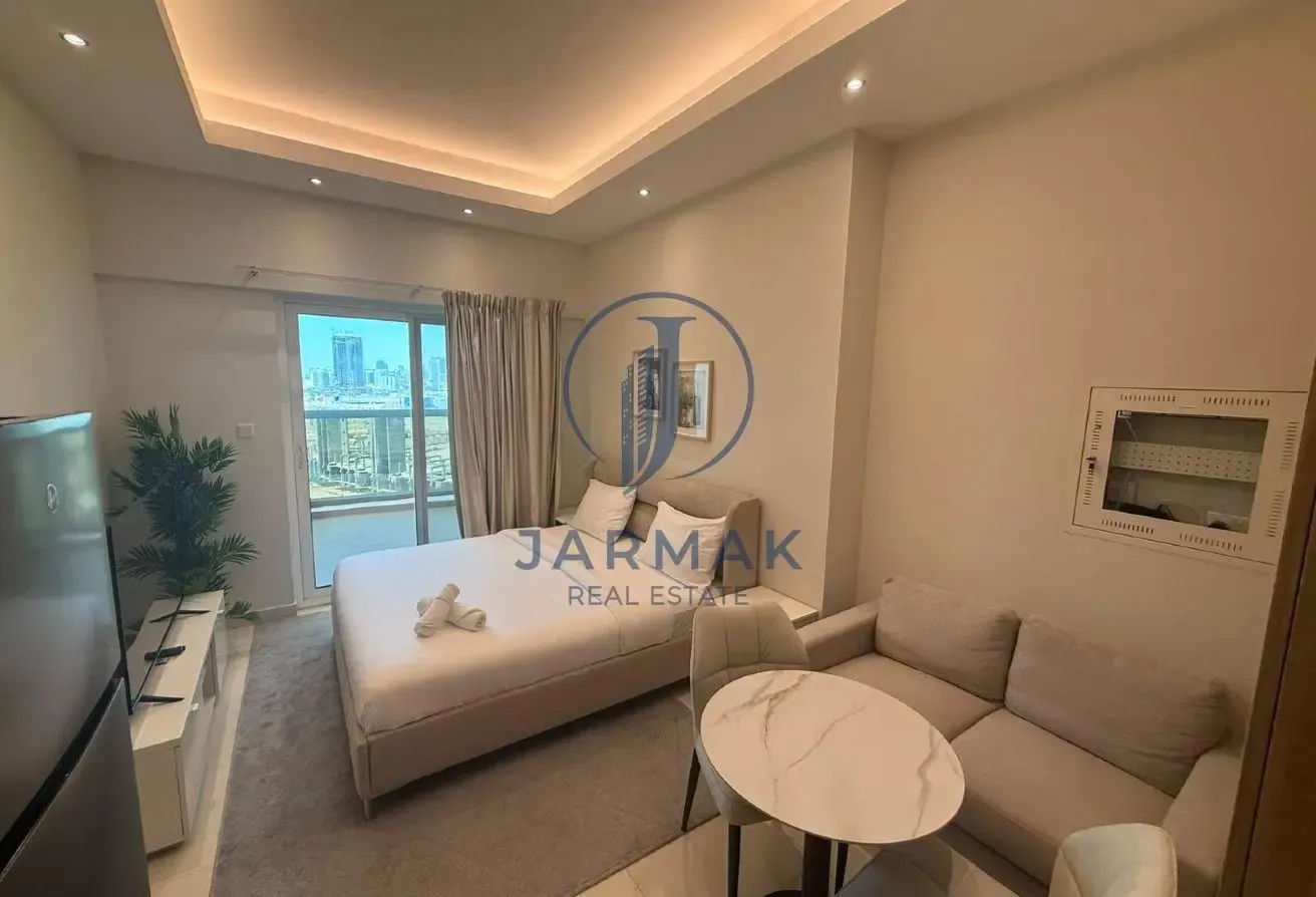 SPACIOUSE | READY TO MOVE | PRIME LOCATION
