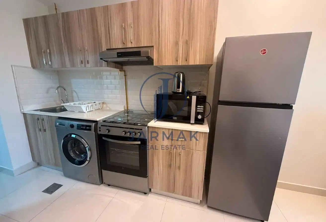 SPACIOUSE | READY TO MOVE | PRIME LOCATION