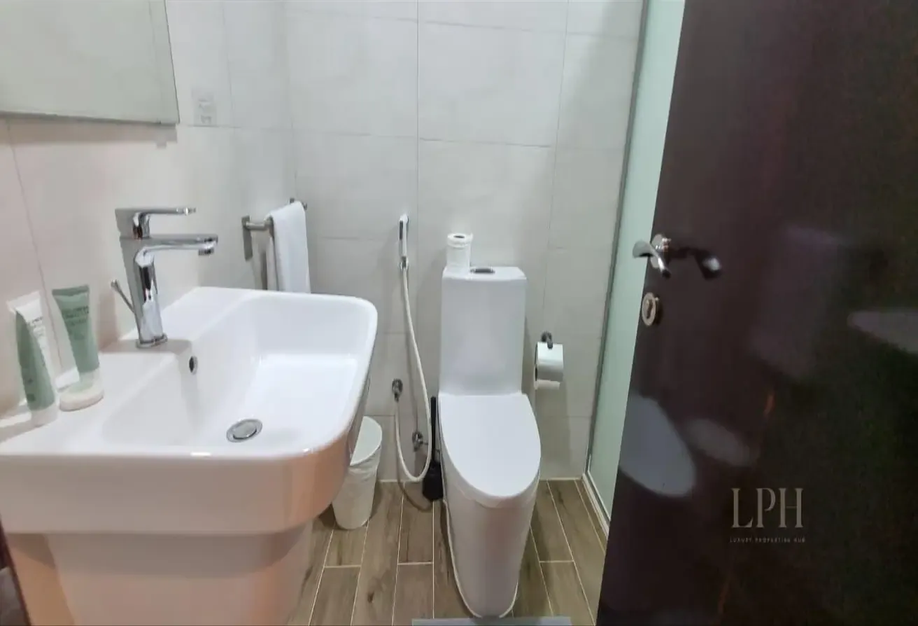 Furnished | Upgraded | Good ROI | Multiple Options