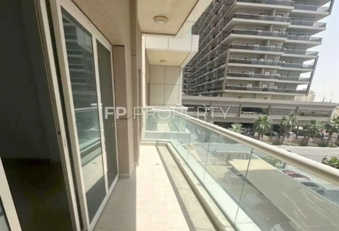 ChillerFree WhiteGoods IncludedVacant Movein Ready