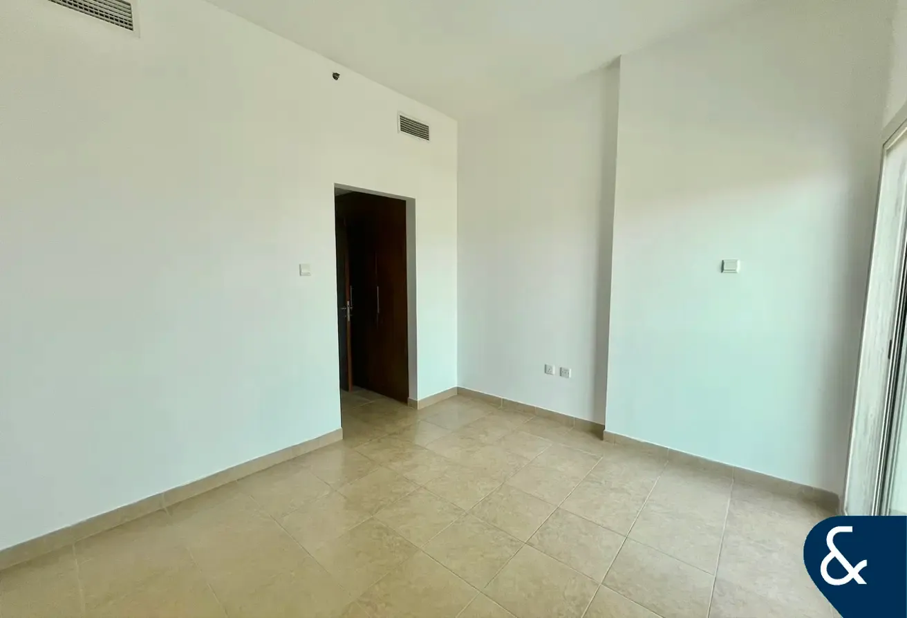 Full Golf Views | Vacant | Two Bedrooms