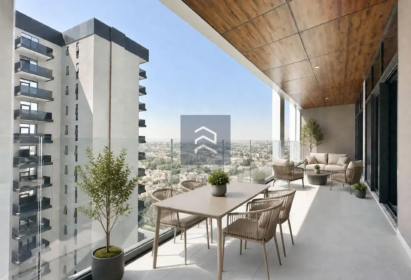Corner Unit | Partial Golf View | High-Floor
