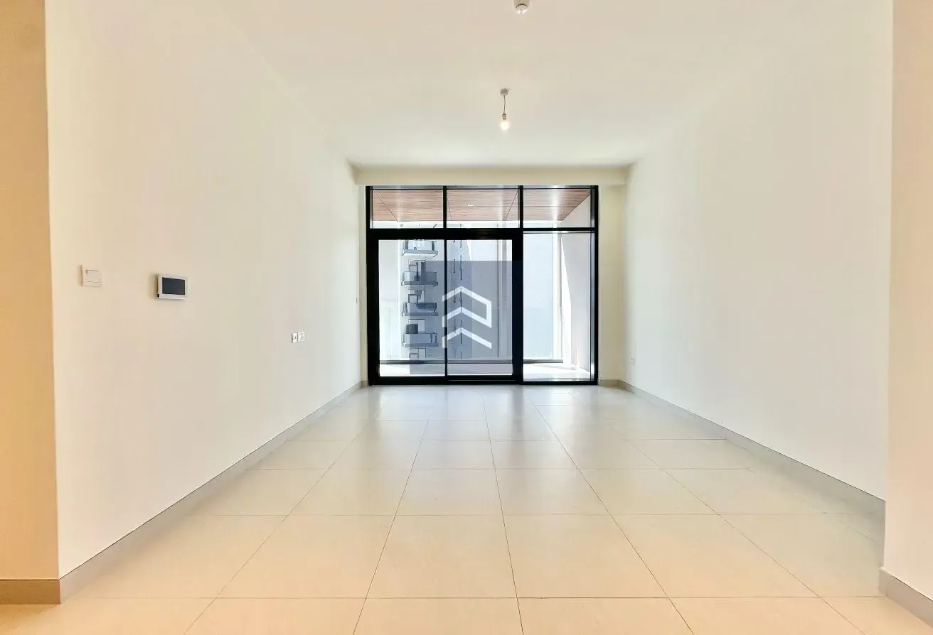 Corner Unit | Partial Golf View | High-Floor