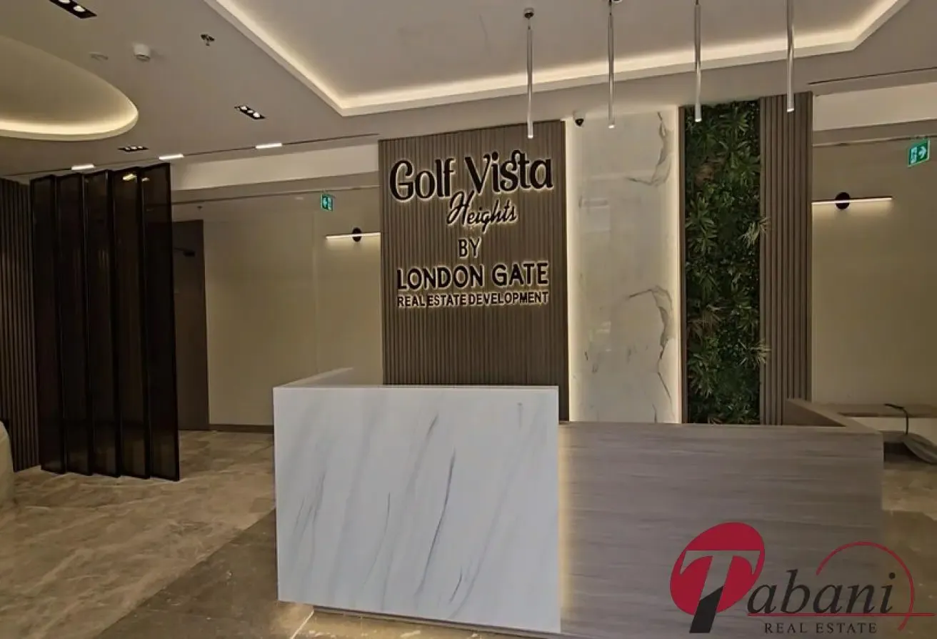 Golf View|High Floor|Closed Kitchen| 2 Parking