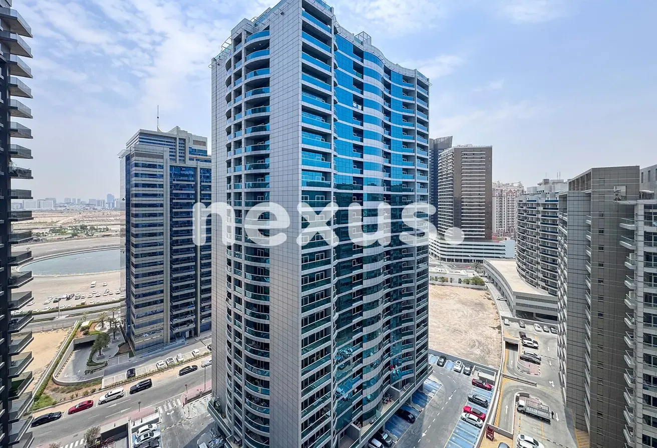 High Floor | Lake View | Brand New