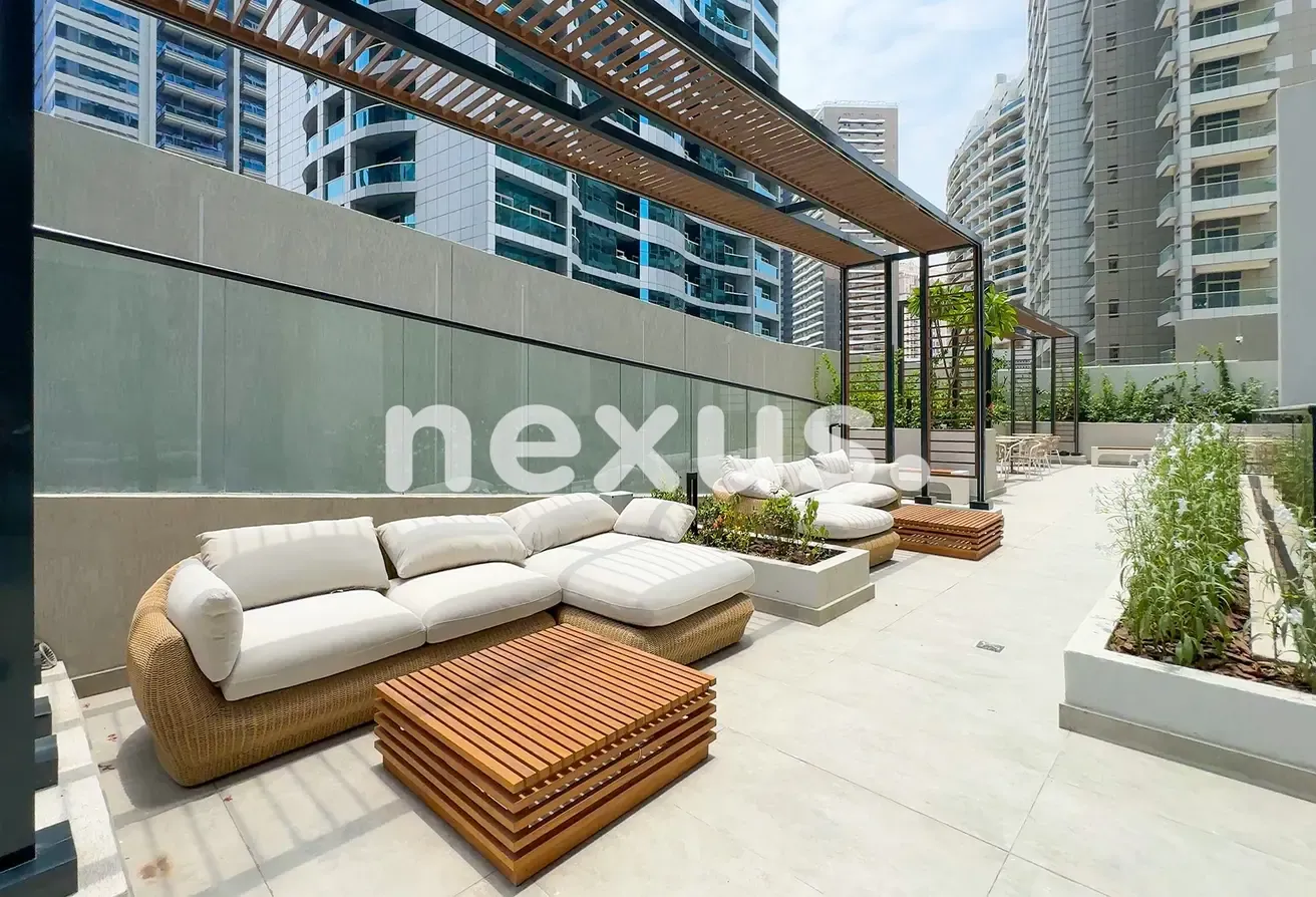 High Floor | Lake View | Brand New