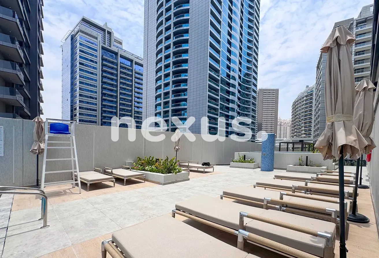 High Floor | Lake View | Brand New