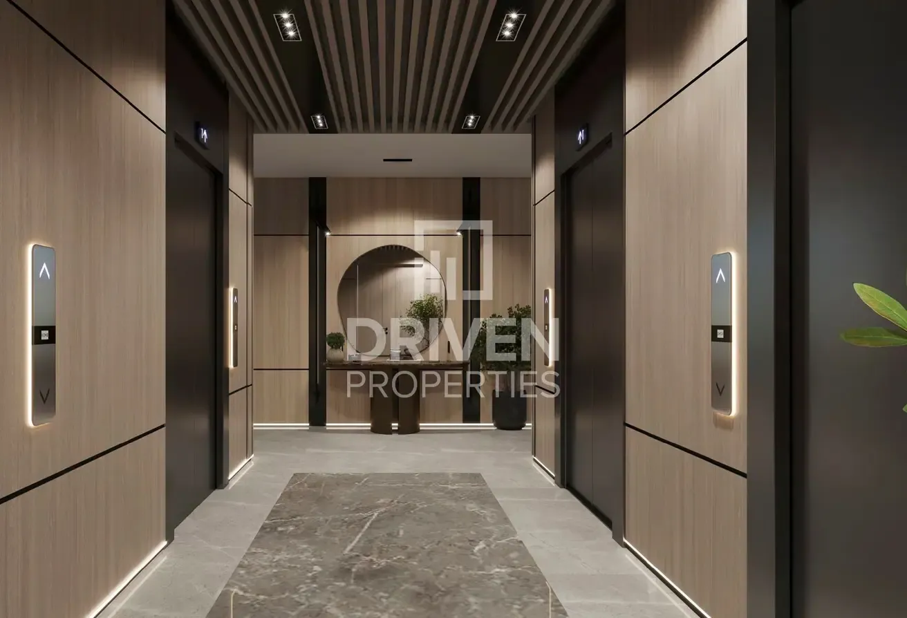 Golf Course Facing | Brand New | Well Lit