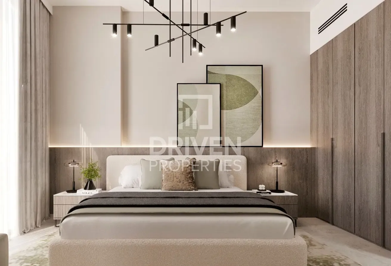 Golf Course Facing | Brand New | Well Lit