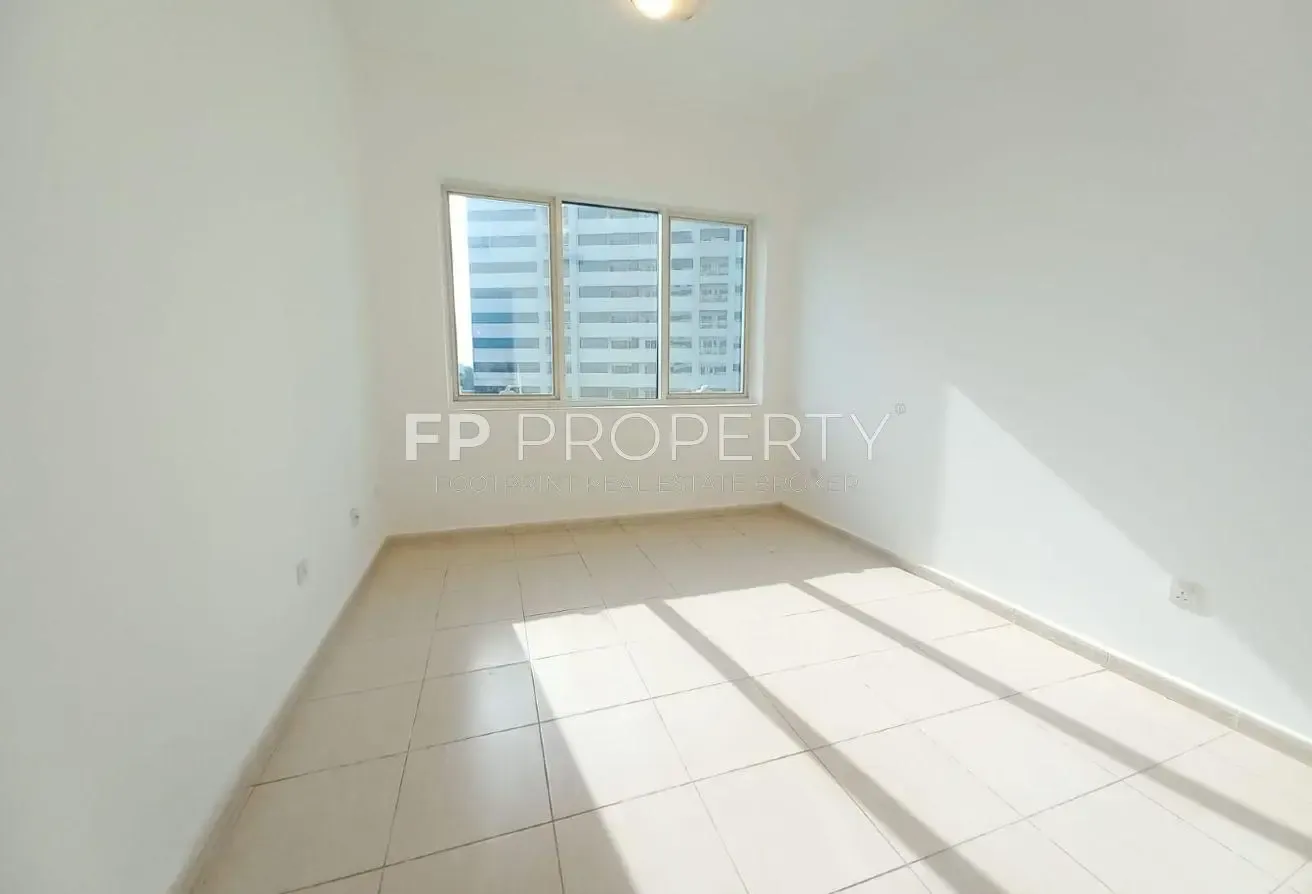 Rented |Hot Deal | Spacious Unit | Vastu unit