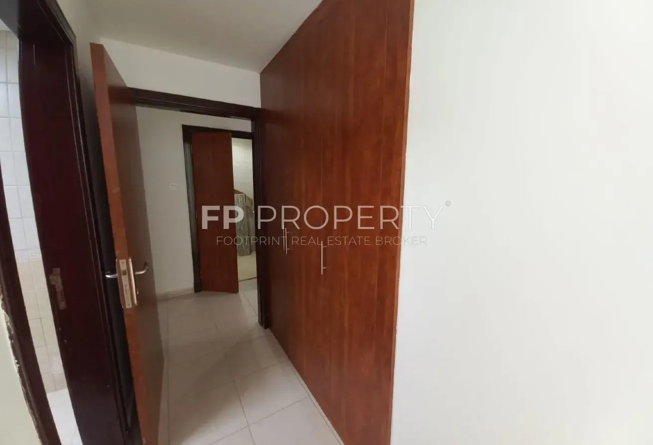 Rented |Hot Deal | Spacious Unit | Vastu unit