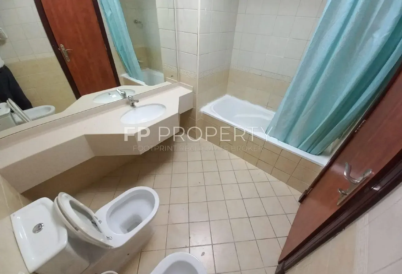 Rented |Hot Deal | Spacious Unit | Vastu unit