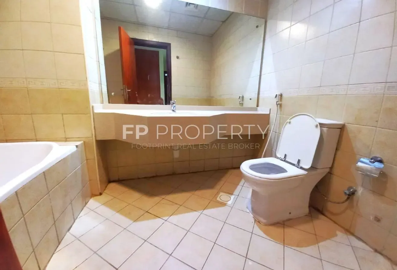 Rented | Hot Deal | Spacious Unit | Vastu Unit