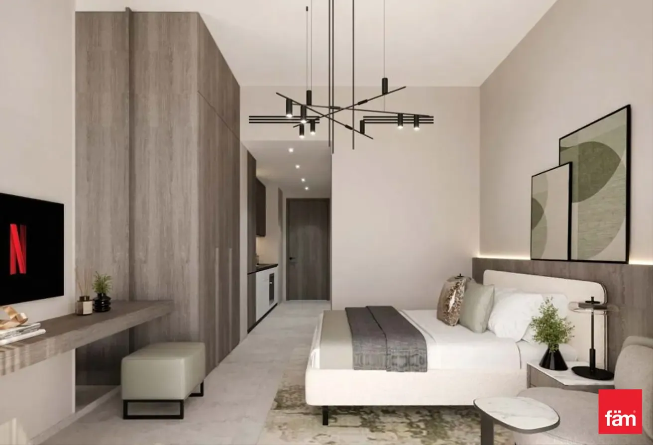 2BR Apartment | Great Layout | Golf Vista