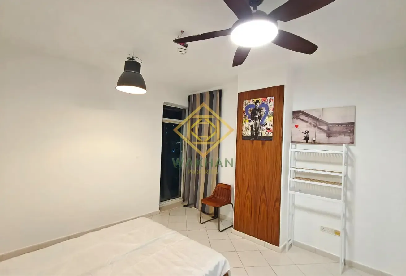 Spacious 2BR | High Floor | Vacant | Furnished
