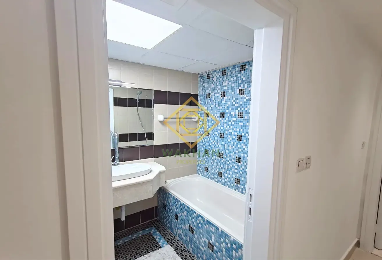 Spacious 2BR | High Floor | Vacant | Furnished