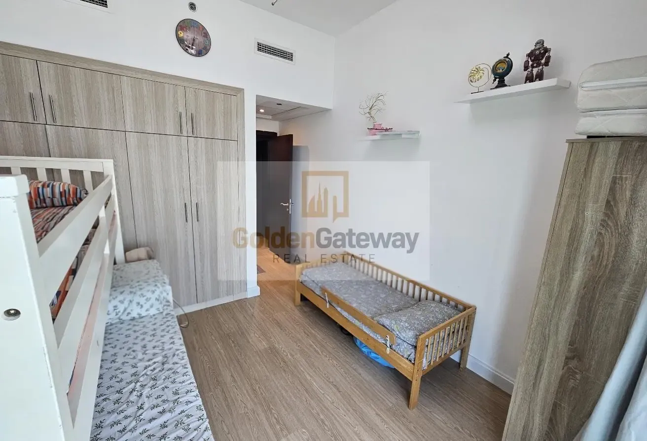 VACANT ON TRANSFER | UPGRADED | GOLF COURSE VIEW |