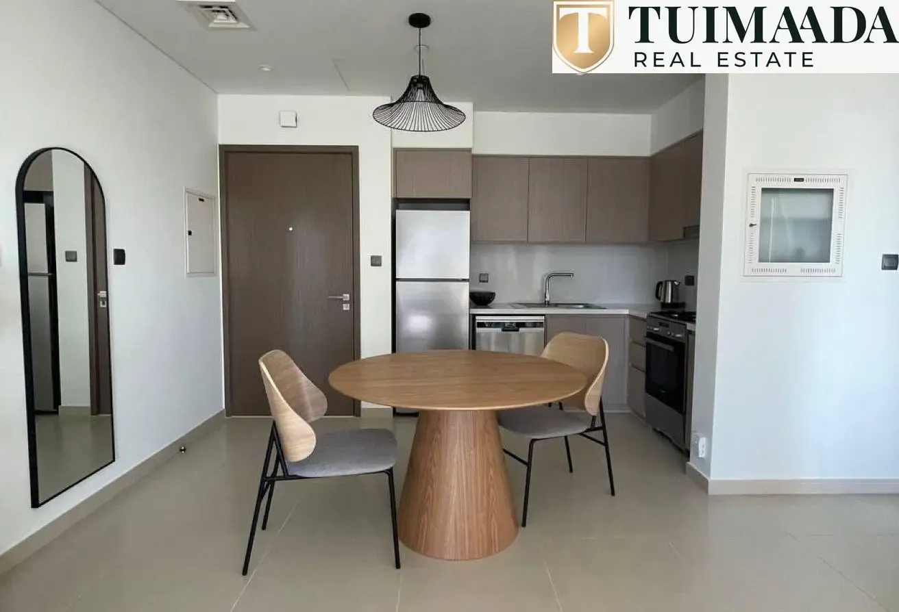 Downtown View 1BR | Furnished | Great Location