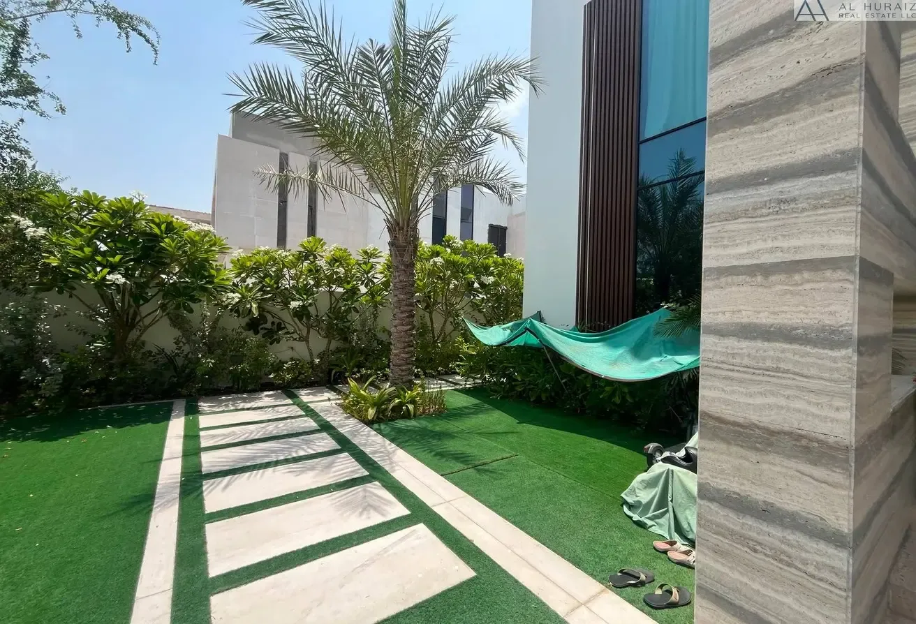 Architect-Designed Luxury Villa with Spectacular Pool